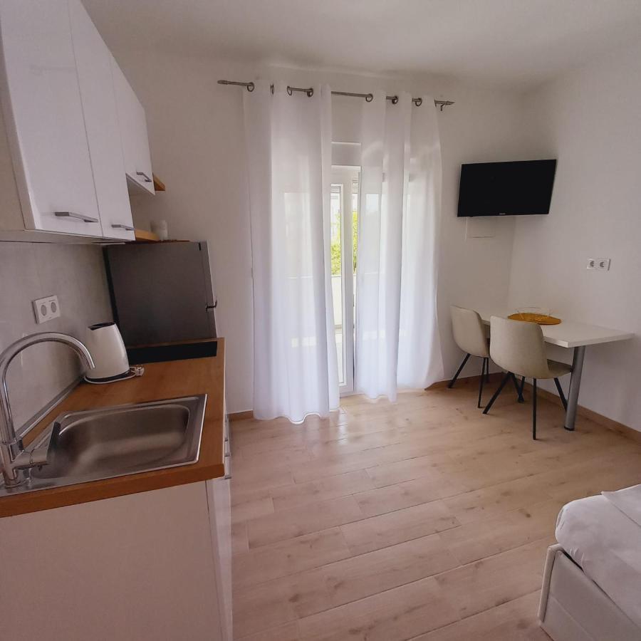 Apartments M & L Murter Ngoại thất bức ảnh
