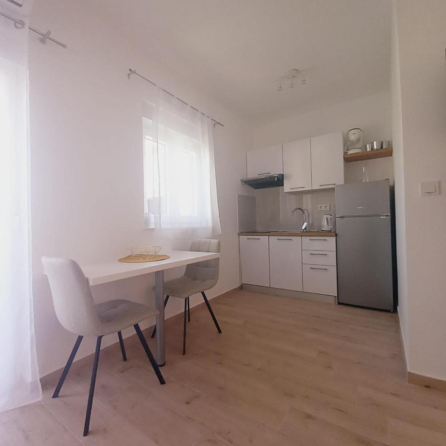 Apartments M & L Murter Ngoại thất bức ảnh